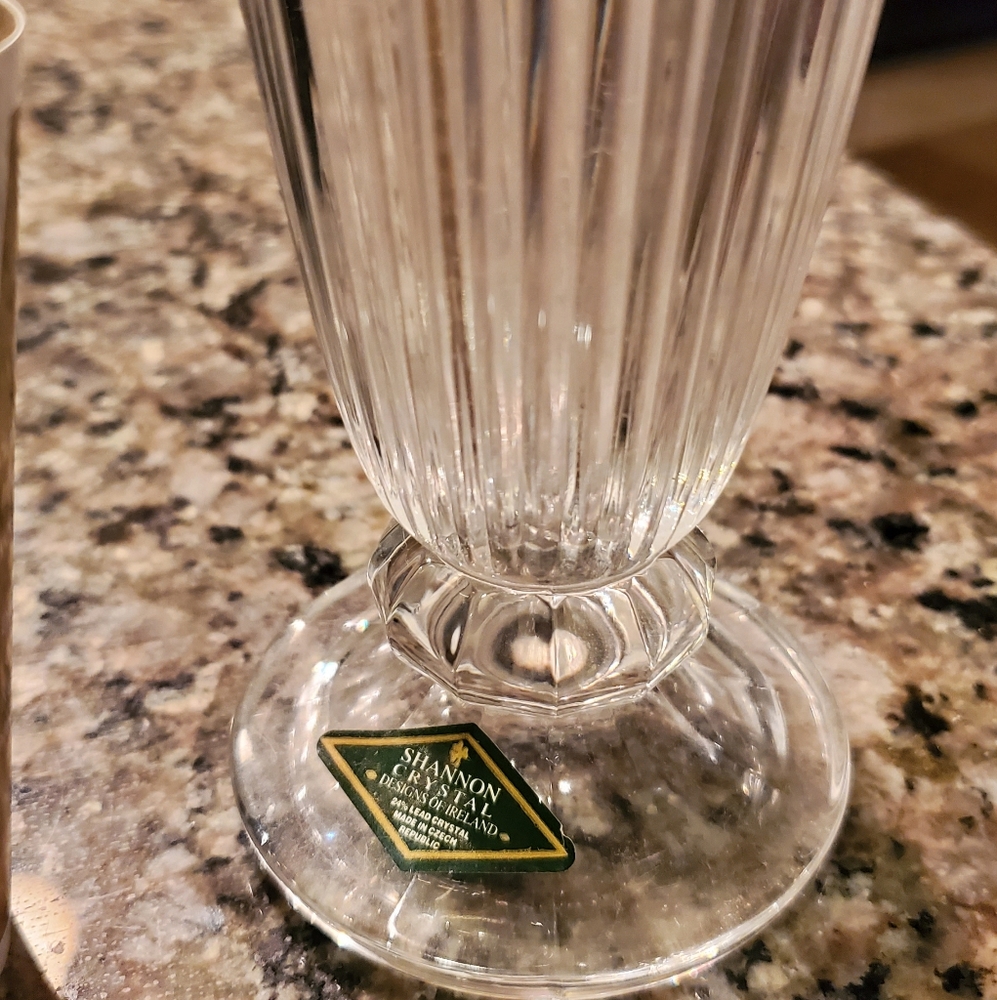 SOLD - Shannon Crystal by Godinger Vase NWOT - Picture 4 of 9